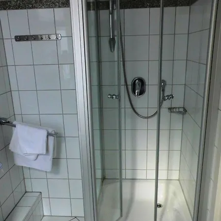Hotel Zur Sonne Guest house 3*